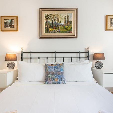 Apartment On Shopping Street Cagliari Extérieur photo