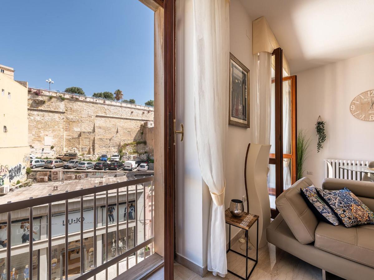 Apartment On Shopping Street Cagliari Extérieur photo