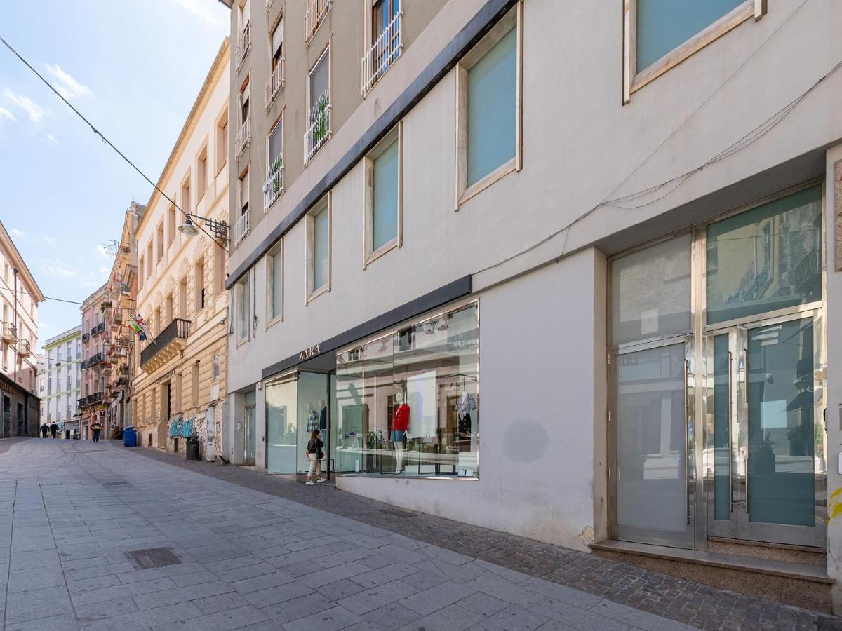 Apartment On Shopping Street Cagliari Extérieur photo