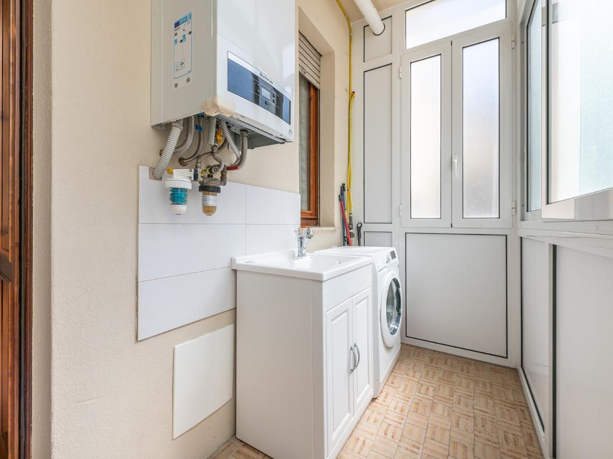 Apartment On Shopping Street Cagliari Extérieur photo